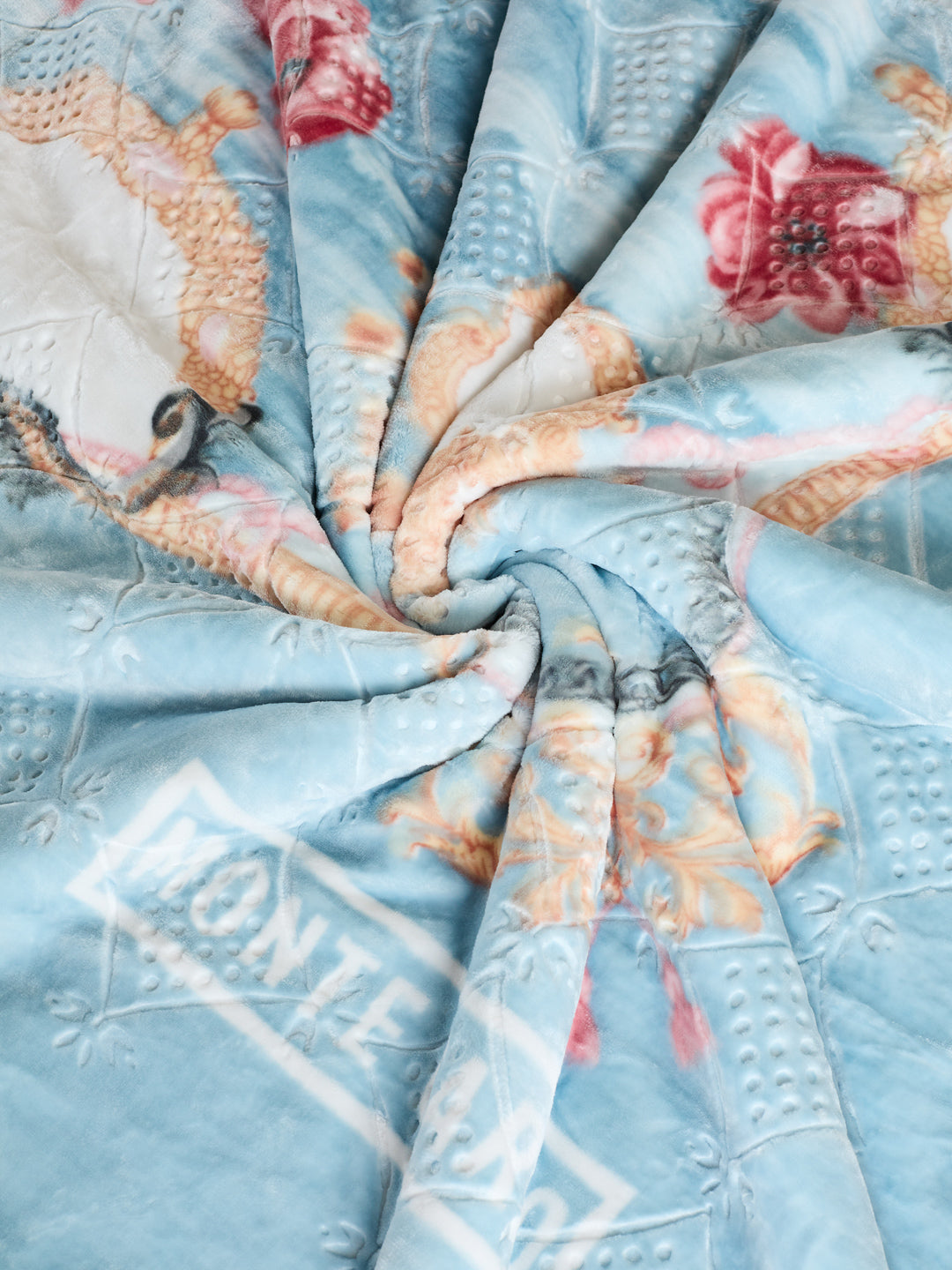 Printed Double Bed 3 Ply 900 GSM Blanket for Winter (Wild Side), Weight 4.8 kg