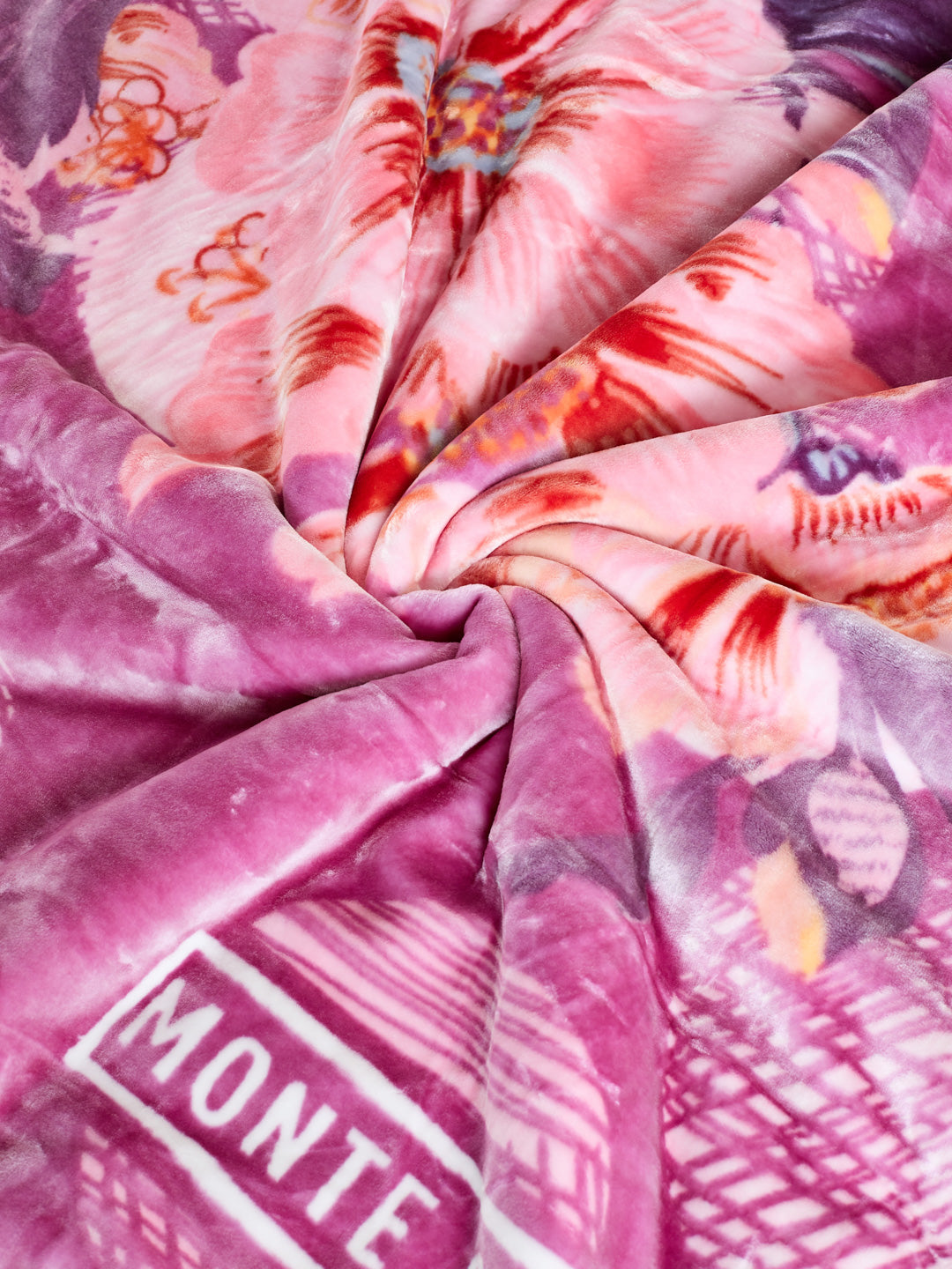 Printed Double Bed 3 Ply 900 GSM Blanket for Winter (Wild Side), Weight 4.8 kg