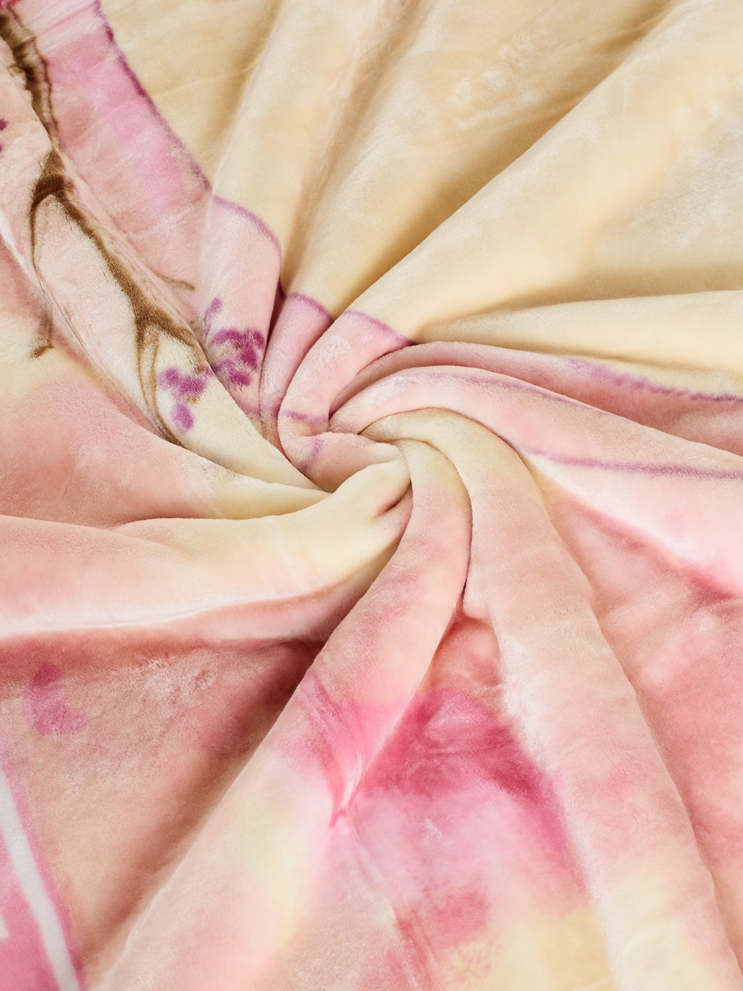 Printed Double Bed 3 Ply 900 GSM Blanket for Winter (Wild Side), Weight 4.8 kg