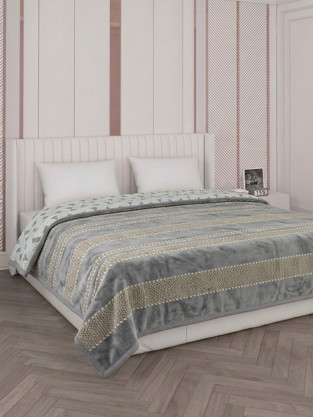 Printed Double Bed 2 Ply 470 GSM Blanket for Winter (Winston), Weight 2.5 kg