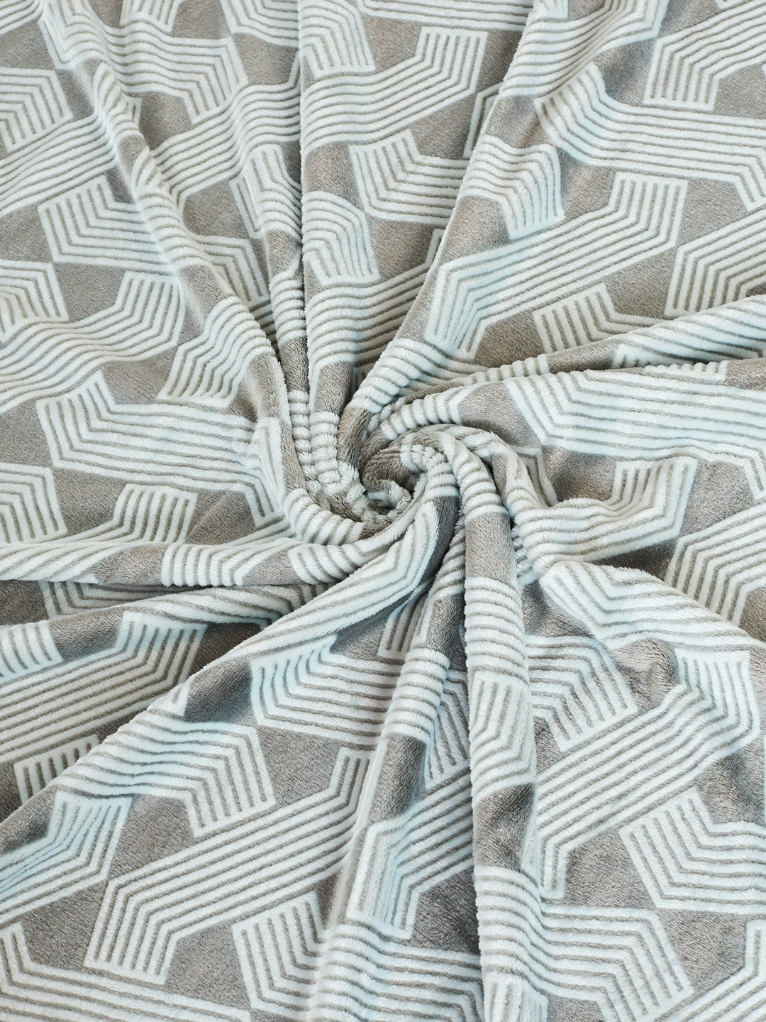 Printed Double Bed 2 Ply 470 GSM Blanket for Winter (Winston), Weight 2.5 kg