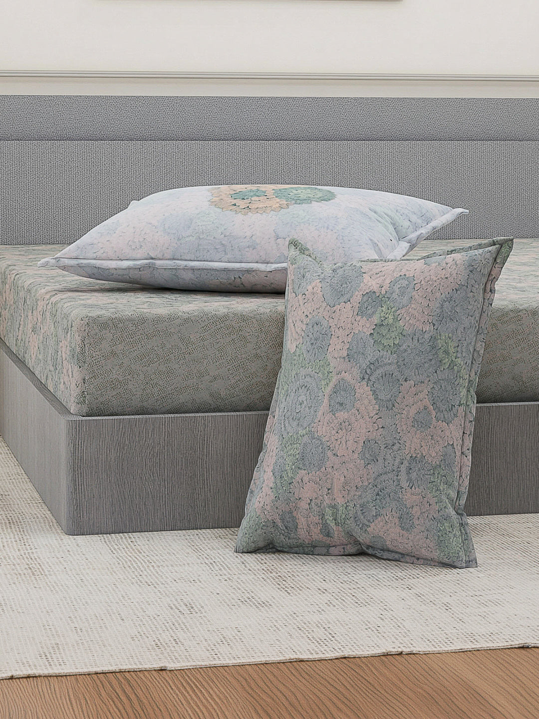 Luxury 300 TC Pure Cotton King Size Bedsheet with 4 Pillow Covers Brush & Bloom Collection