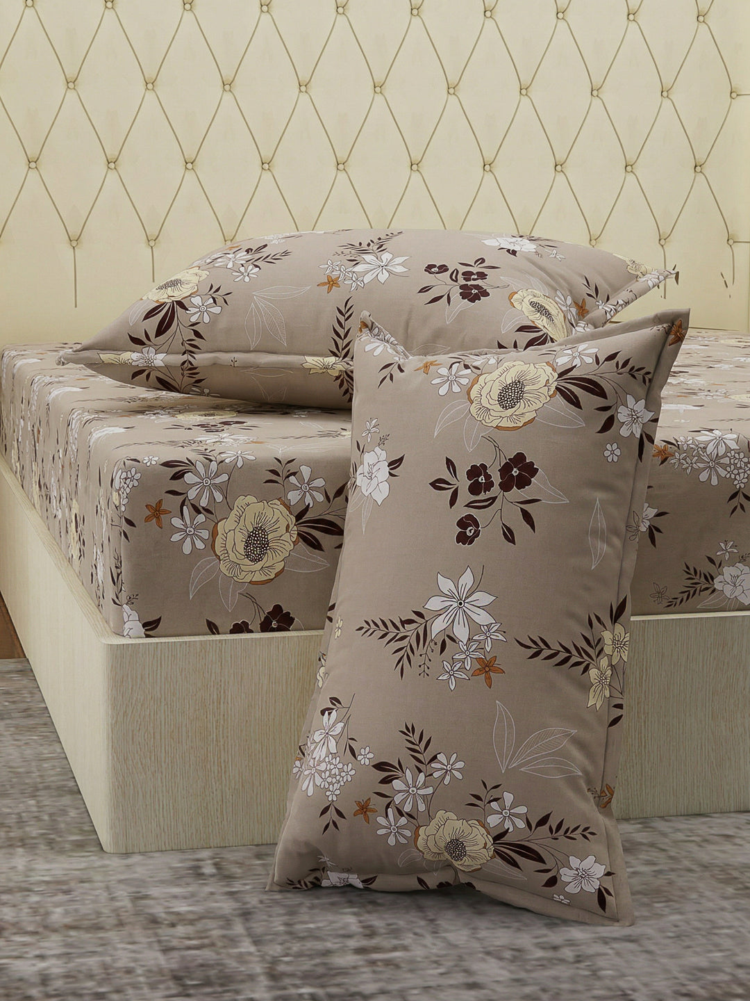 120 GSM Polyester Double Bed Bedsheet with 2 Pillow Covers Clara Collection