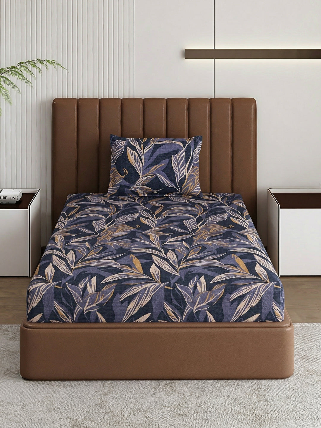 130 GSM Polyester Single Bed Bedsheet with 1 Pillow Cover Decoy Collection