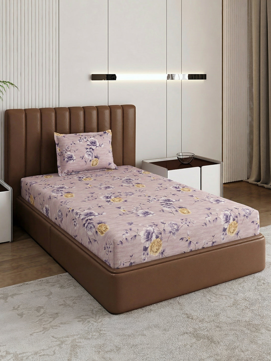 130 GSM Polyester Single Bed Bedsheet with 1 Pillow Cover Decoy Collection