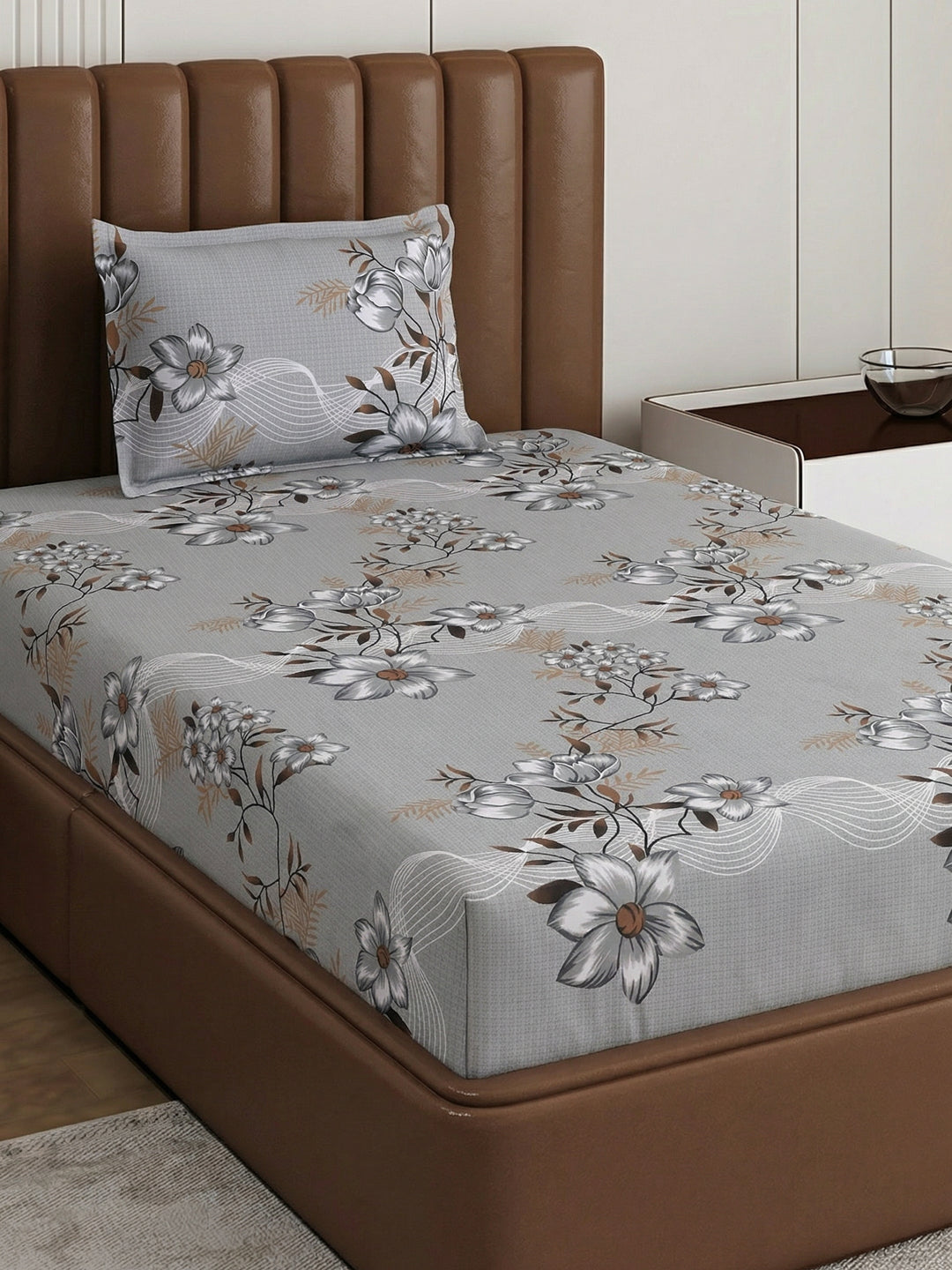 130 GSM Polyester Single Bed Bedsheet with 1 Pillow Cover Decoy Collection