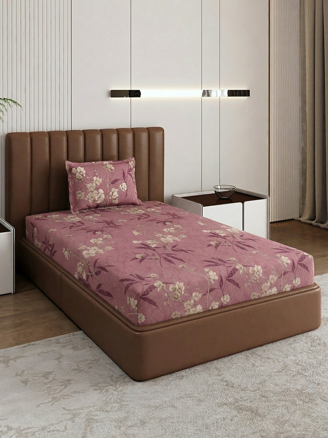 130 GSM Polyester Single Bed Bedsheet with 1 Pillow Cover Decoy Collection