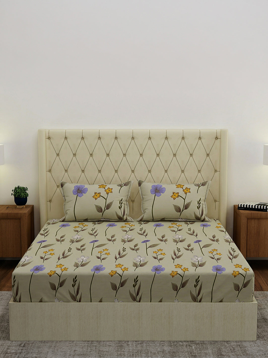 130 GSM Polyester Double Bed Bedsheet with 2 Pillow Covers Fashnik Collection