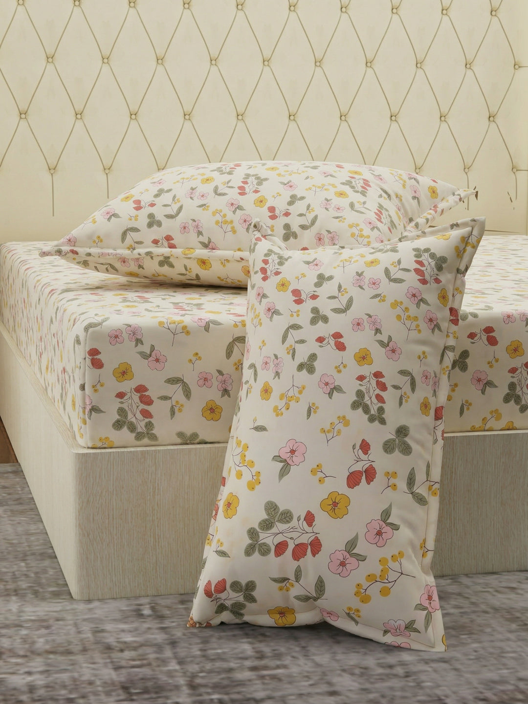 130 GSM Polyester Double Bed Bedsheet with 2 Pillow Covers Fashnik Collection