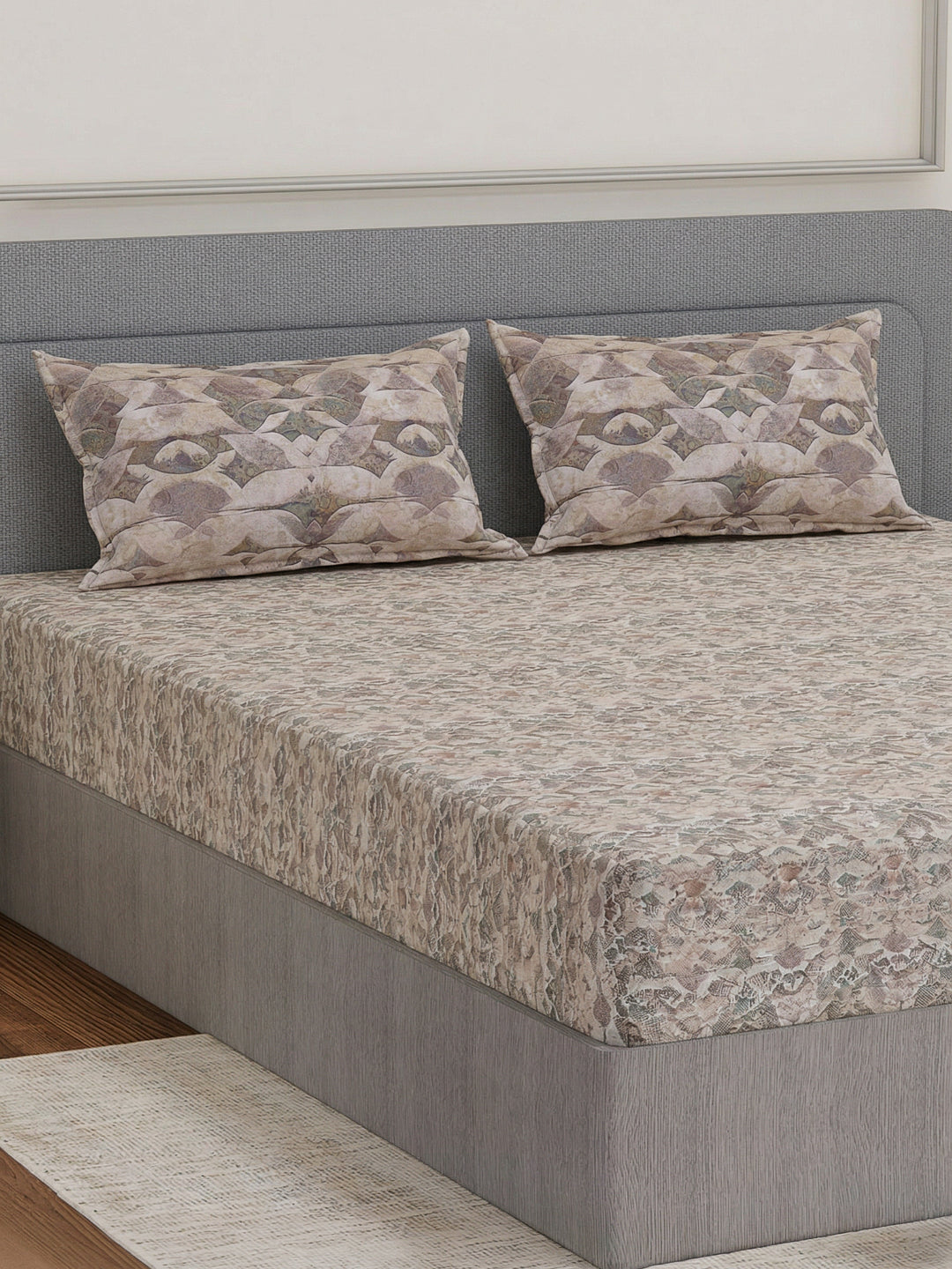 Premium 210 TC Pure Cotton King Size Bedsheet with 2 Pillow Covers Classique Mosaic Collection