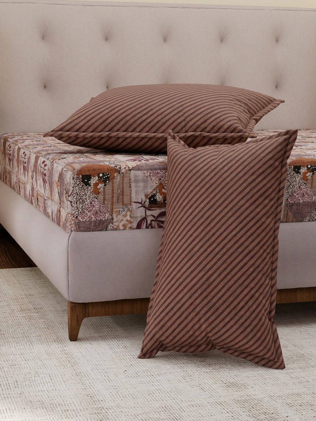 MOCA by Monte Carlo 120 TC Polycotton Double Bed Bedsheet with 2 Pillow Covers Paradise Collection