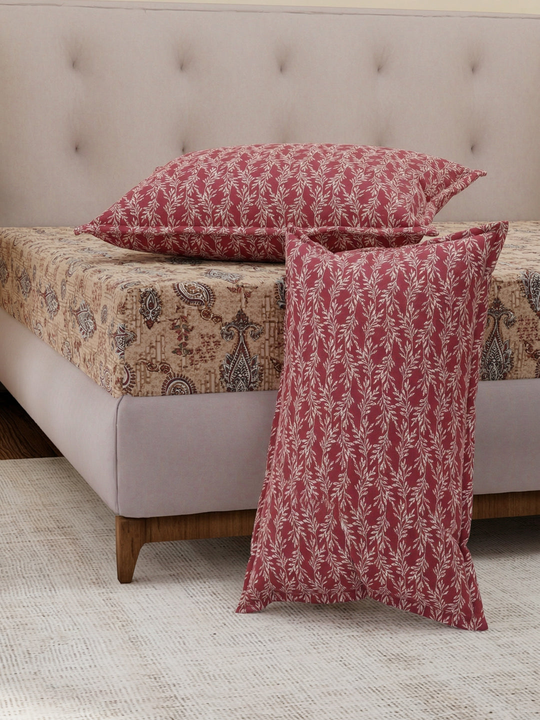 MOCA by Monte Carlo 120 TC Polycotton Double Bed Bedsheet with 2 Pillow Covers Paradise Collection