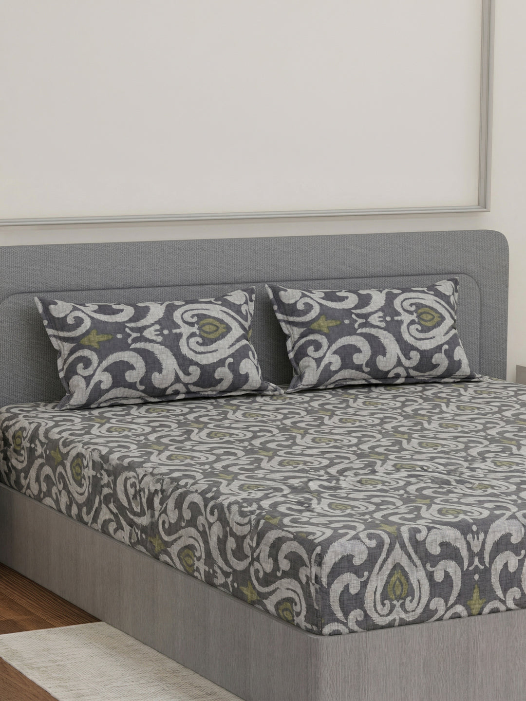135 GSM Polyester King Size Bedsheet with 2 Pillow Covers Royal King Collection
