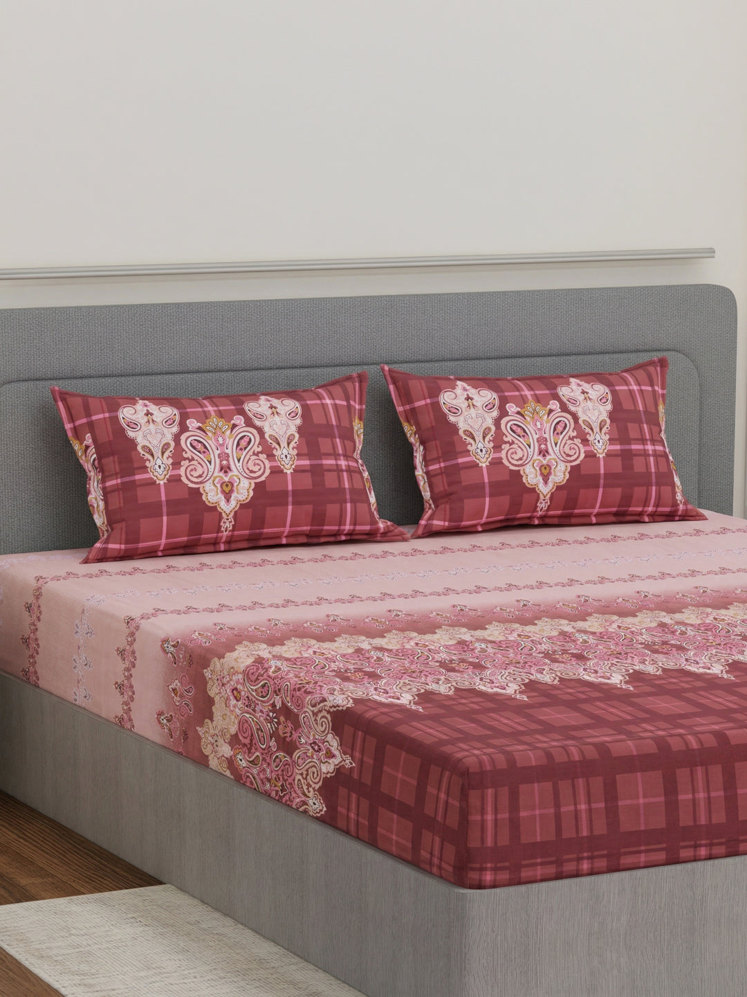 144 TC Pure Cotton King Size Bedsheet with 2 Pillow Covers Tradition Collection