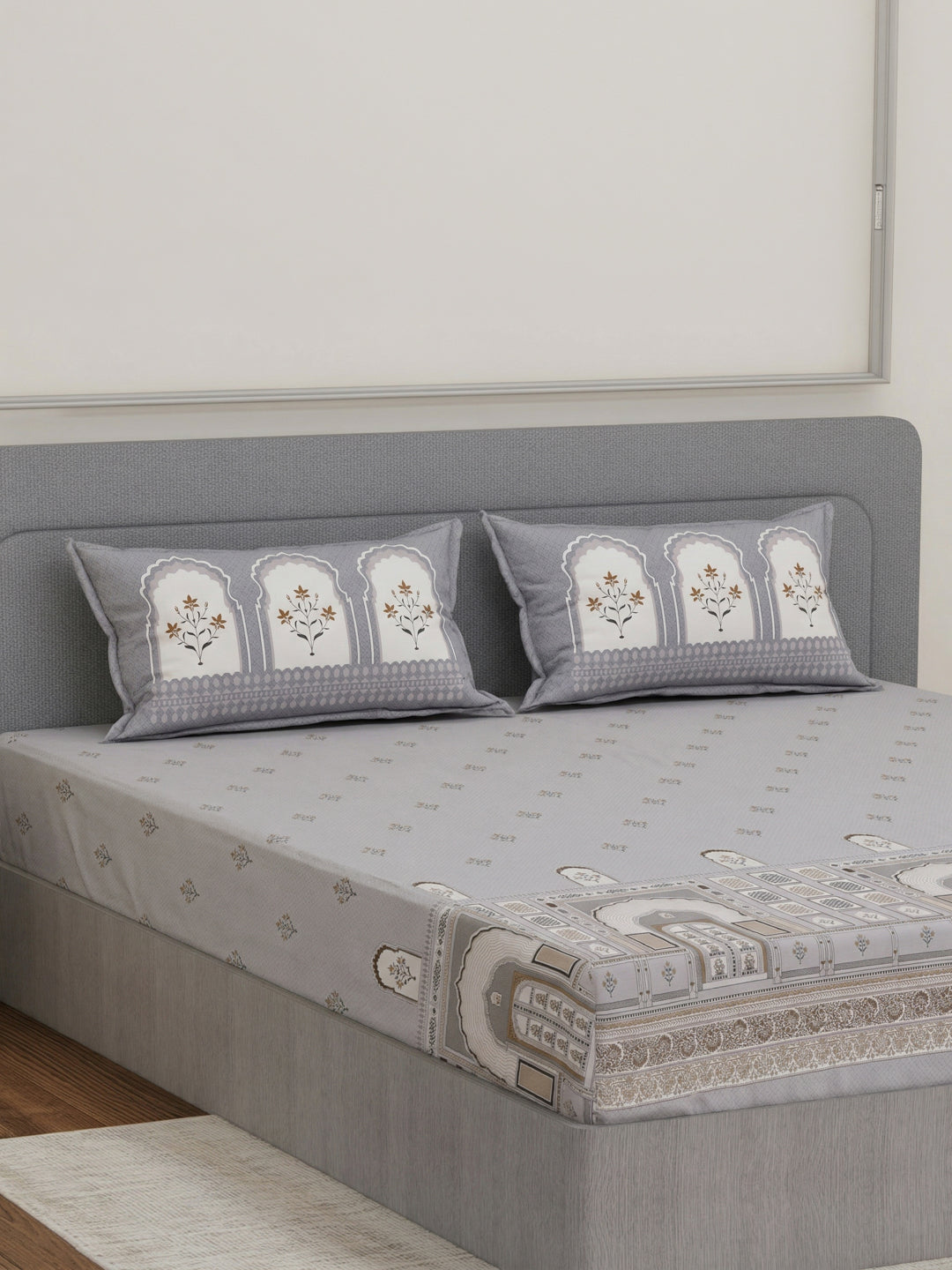 144 TC Pure Cotton King Size Bedsheet with 2 Pillow Covers Tradition Collection