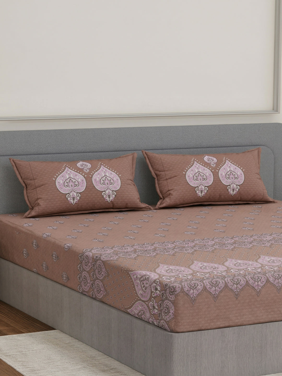 144 TC Pure Cotton King Size Bedsheet with 2 Pillow Covers Tradition Collection
