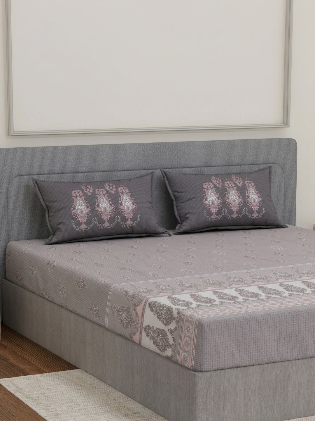 144 TC Pure Cotton King Size Bedsheet with 2 Pillow Covers Tradition Collection