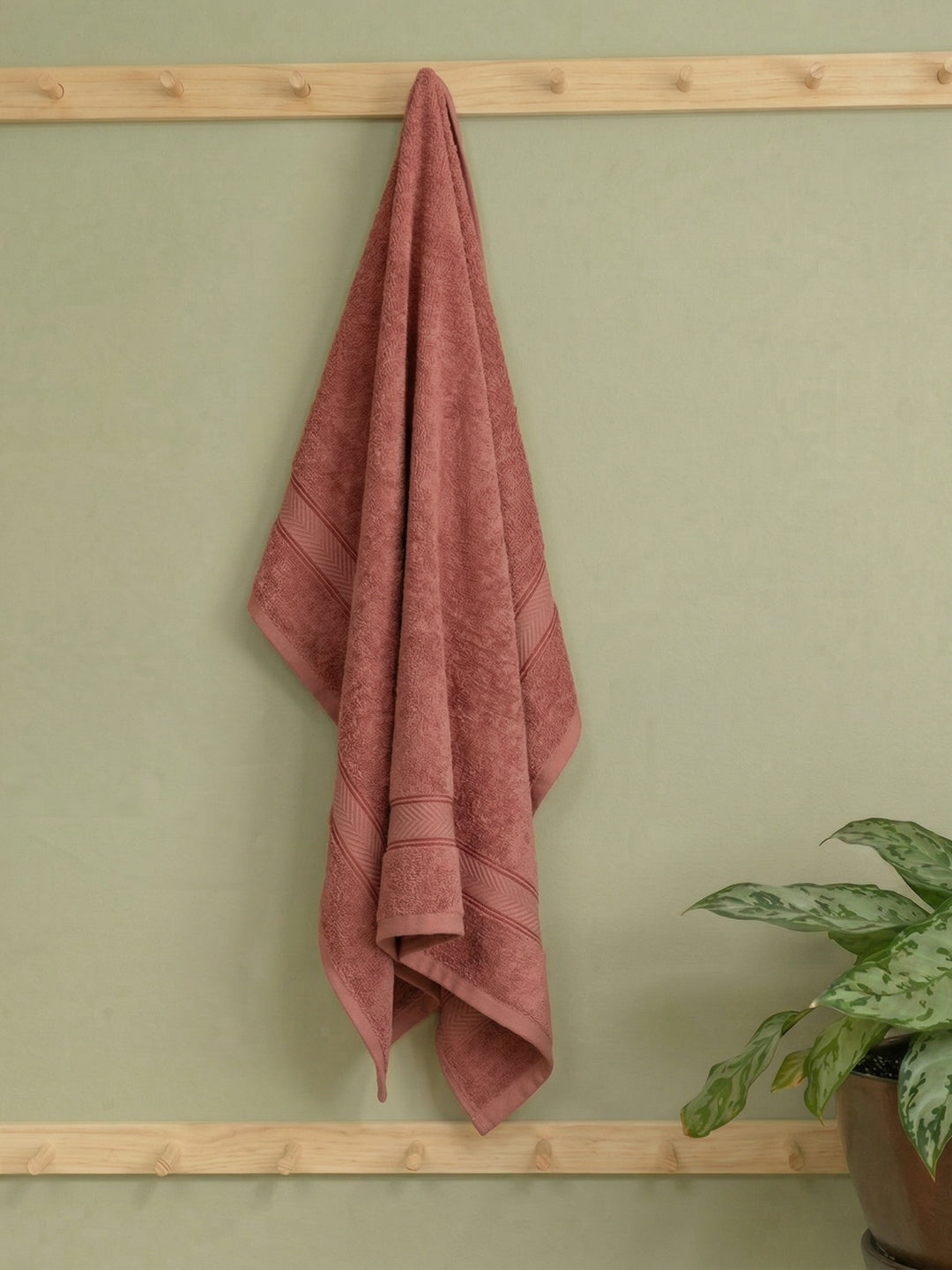 Premium Peach Pink 100% Cotton Solid 525 GSM Bath Towel Amber 1 Pc Pvc Pack