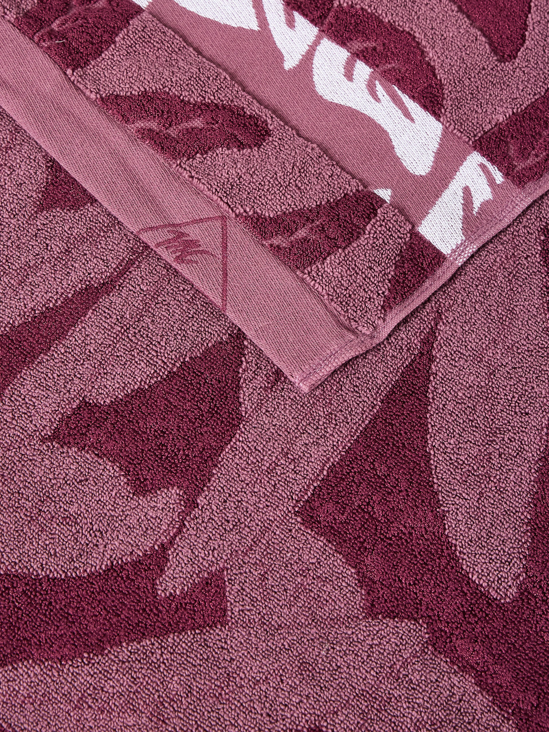 Luxury Burgundy Bamboo Cotton Self Design 630 GSM Bath Towel Eco Bamboo Bliss 1 Pc Pvc