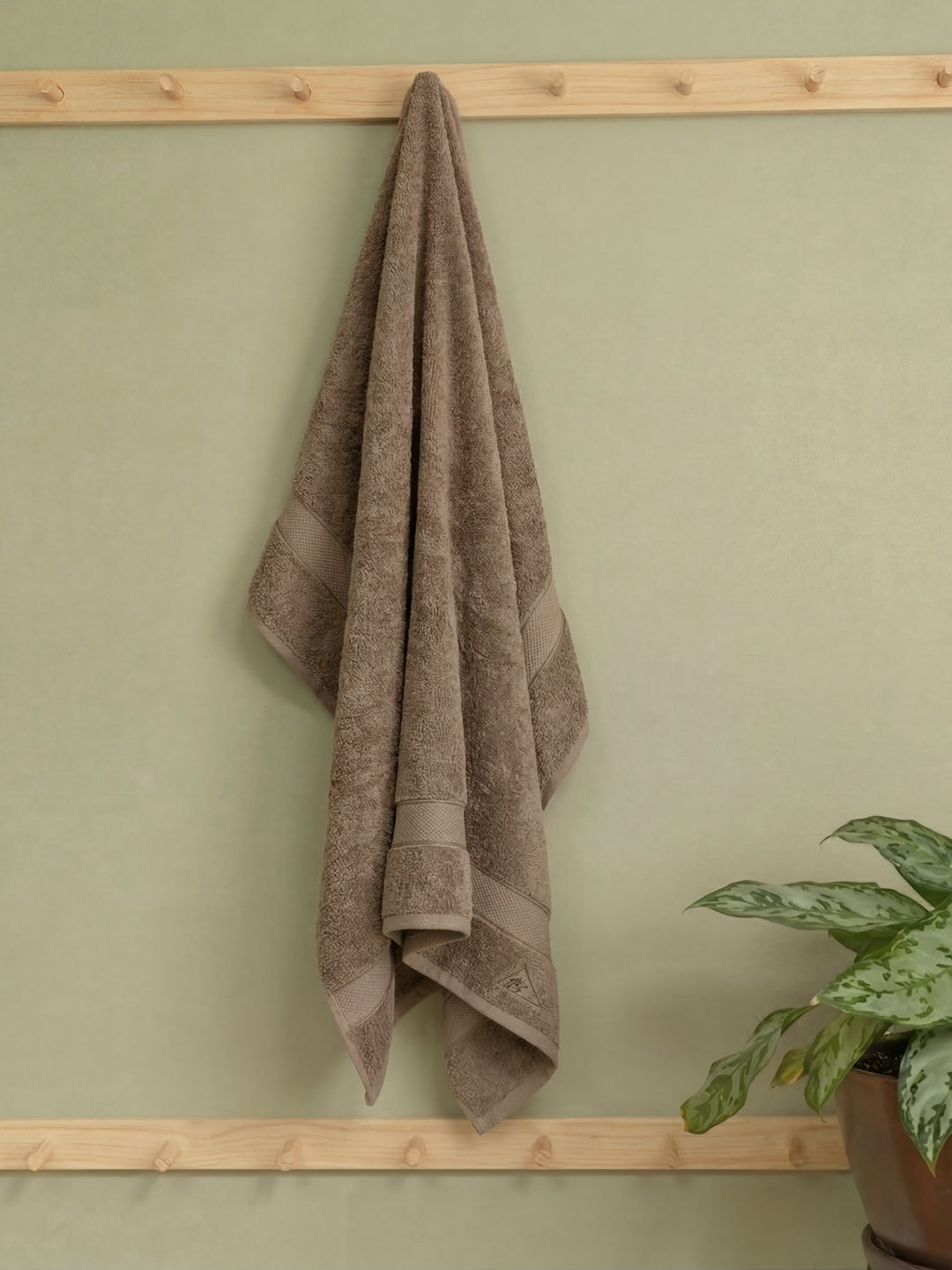Luxury Brown Bamboo Cotton Solid 600 GSM Bath Towel Eco Bamboo 1 Pc Pvc Pack