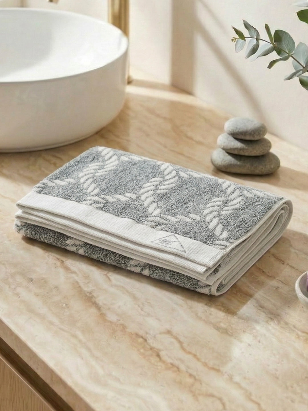 Premium Green & White Pure Cotton Self Design 500 GSM Bath Towel 1 Piece (Green Weave Collection)