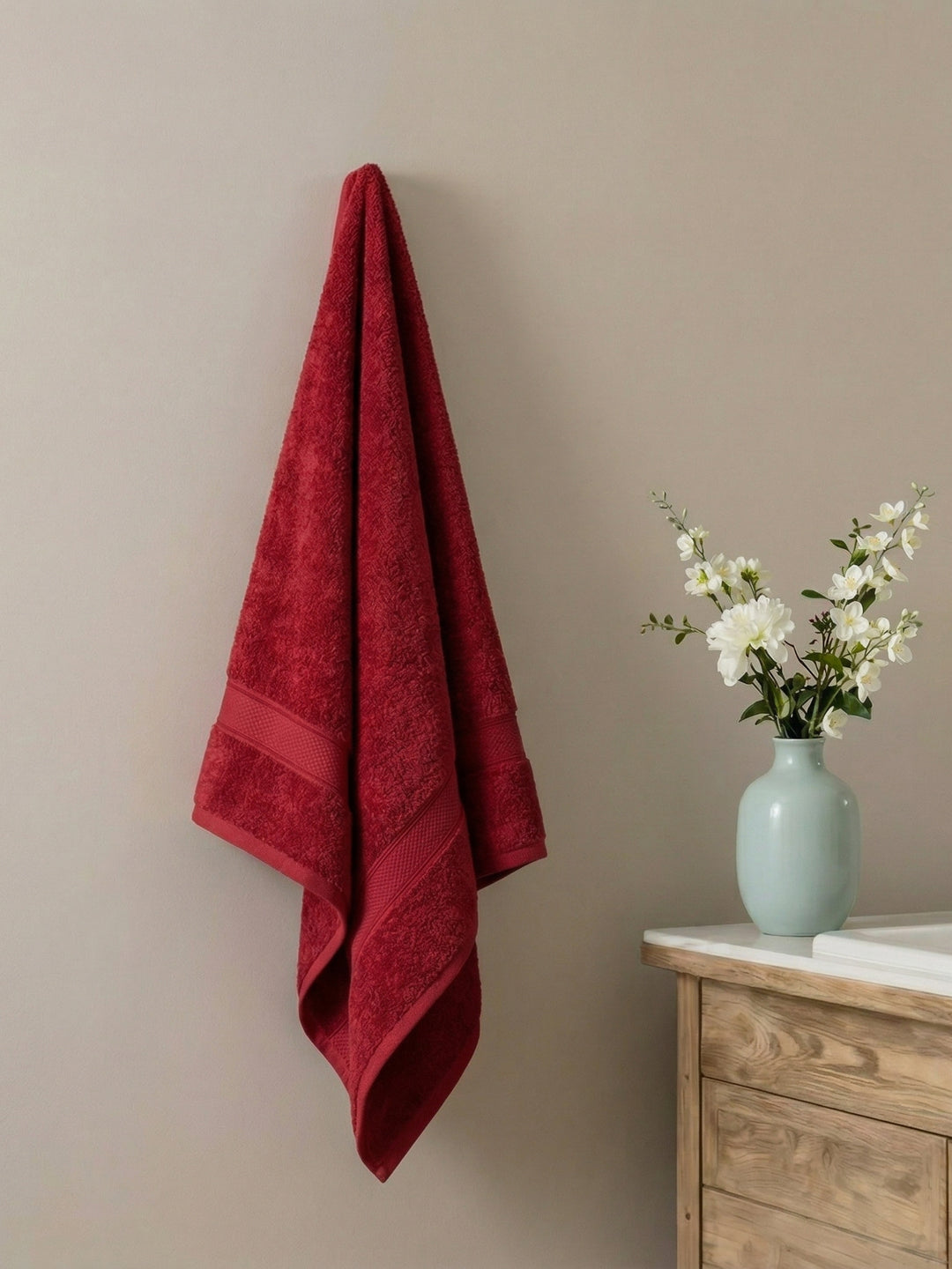 Premium Red 100% Cotton Solid 525 GSM Bath Towel Iris 1 Pc Pvc Pack