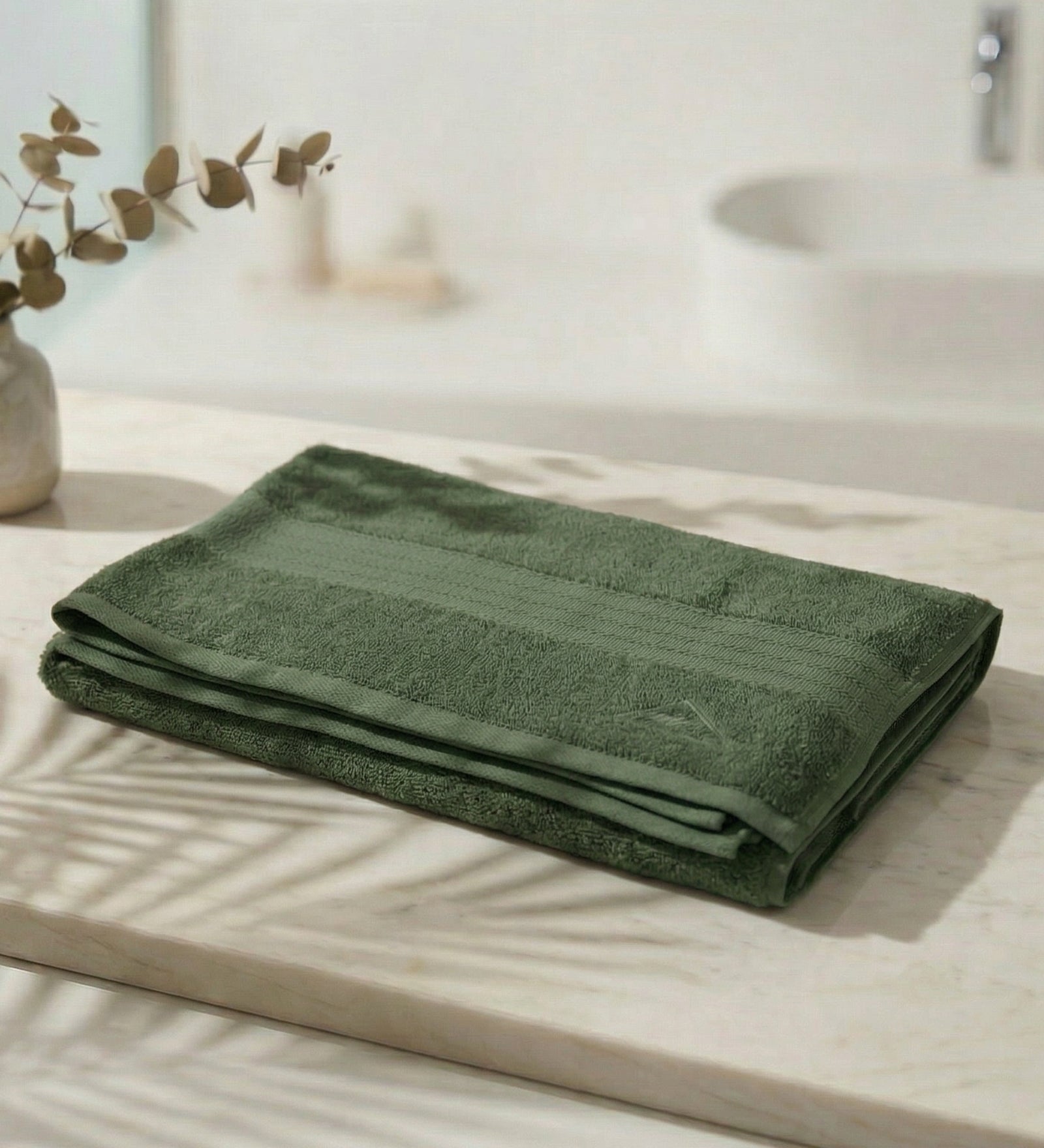 Green Pure Cotton Solid 380 GSM Bath Towel 1 Piece (Jazz Collection)