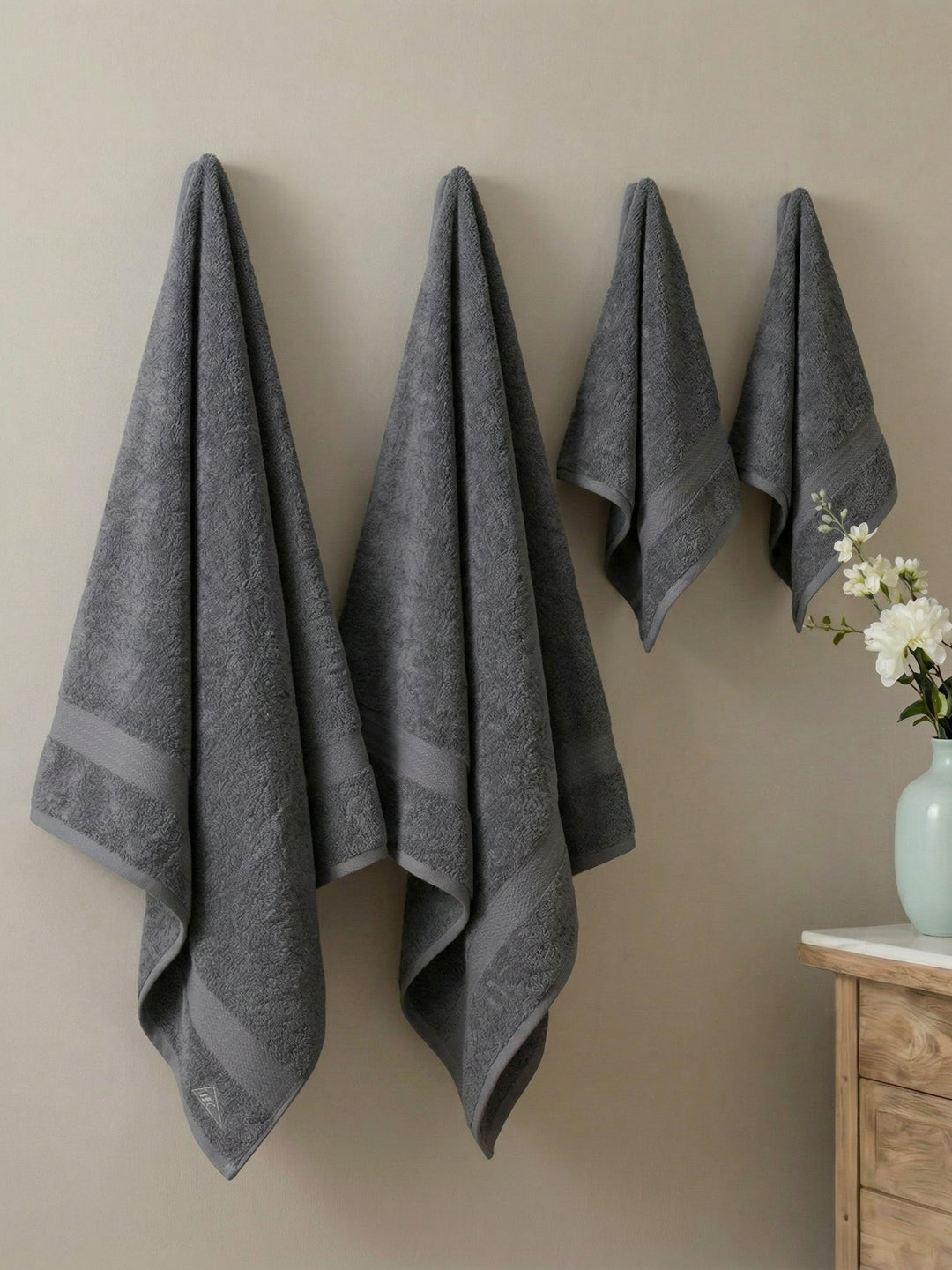 Grey 100% Cotton Solid 380 GSM Bath Towel Jazz 4 Pc Set Gifting Box Pack
