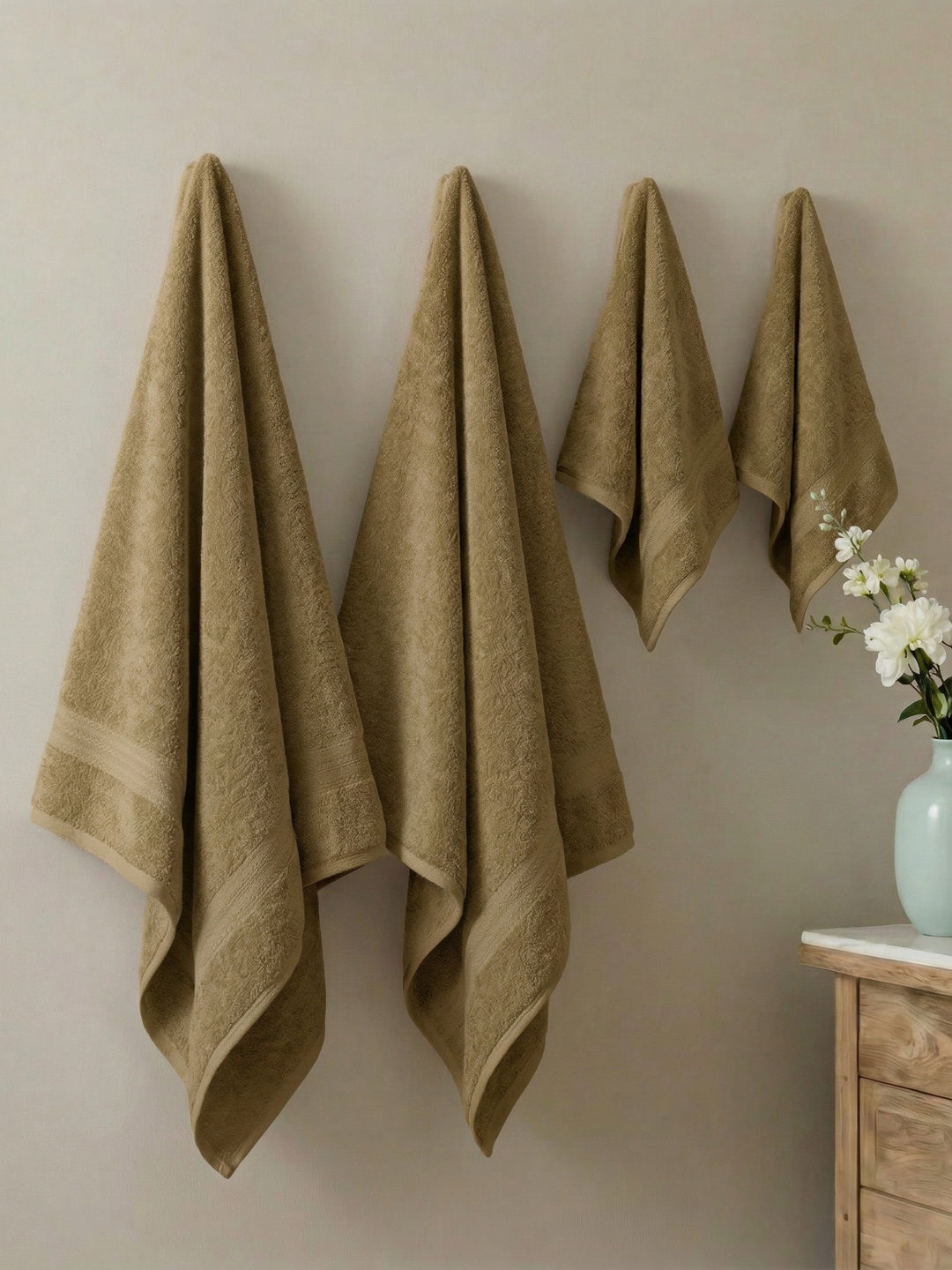 Khaki 100% Cotton Solid 380 GSM Bath Towel Jazz 4 Pc Set Gifting Box Pack