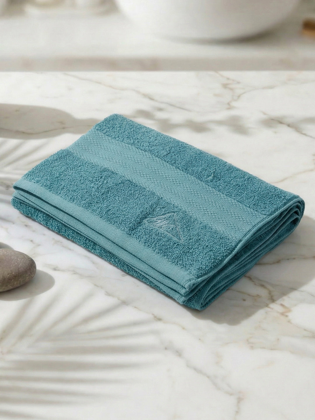 Essential Aqua Blue 100% Cotton Solid 380 GSM Bath Towel Jazz Small 1 Pc Pvc Pack