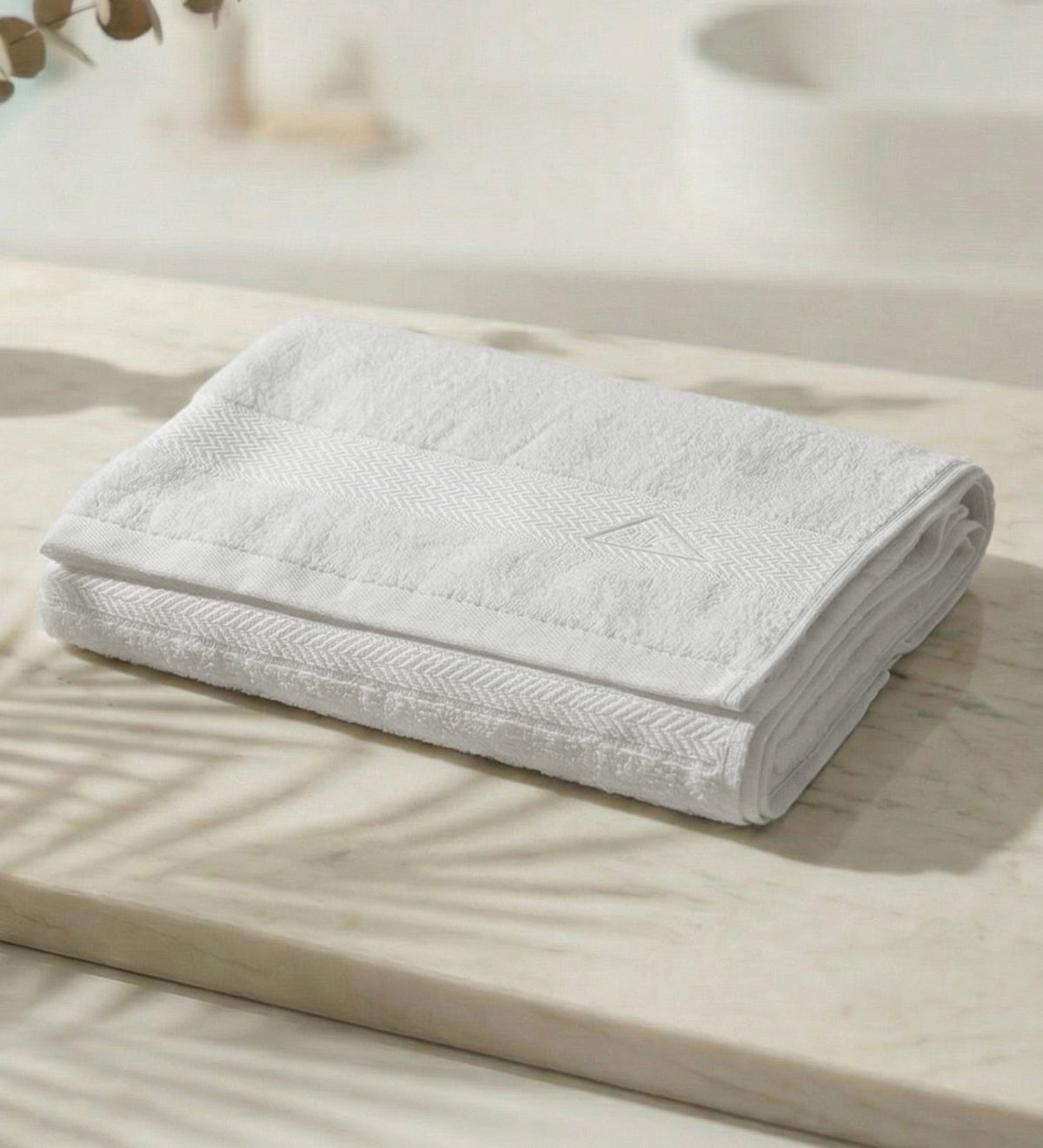 White Pure Cotton Solid 450 GSM Bath Towel 1 Piece (Oasis Collection)