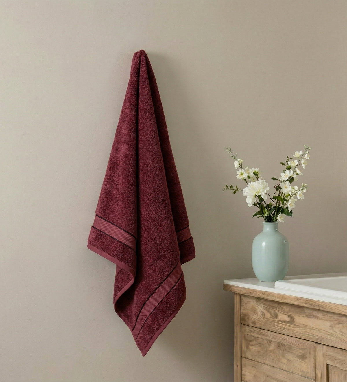 Maroon Pure Cotton Solid 450 GSM Bath Towel 1 Piece (Oasis Collection)