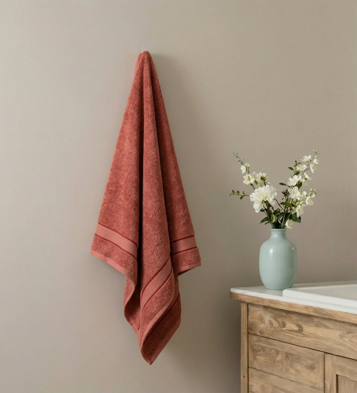 Pink Pure Cotton Solid 450 GSM Bath Towel 1 Piece (Oasis Collection)
