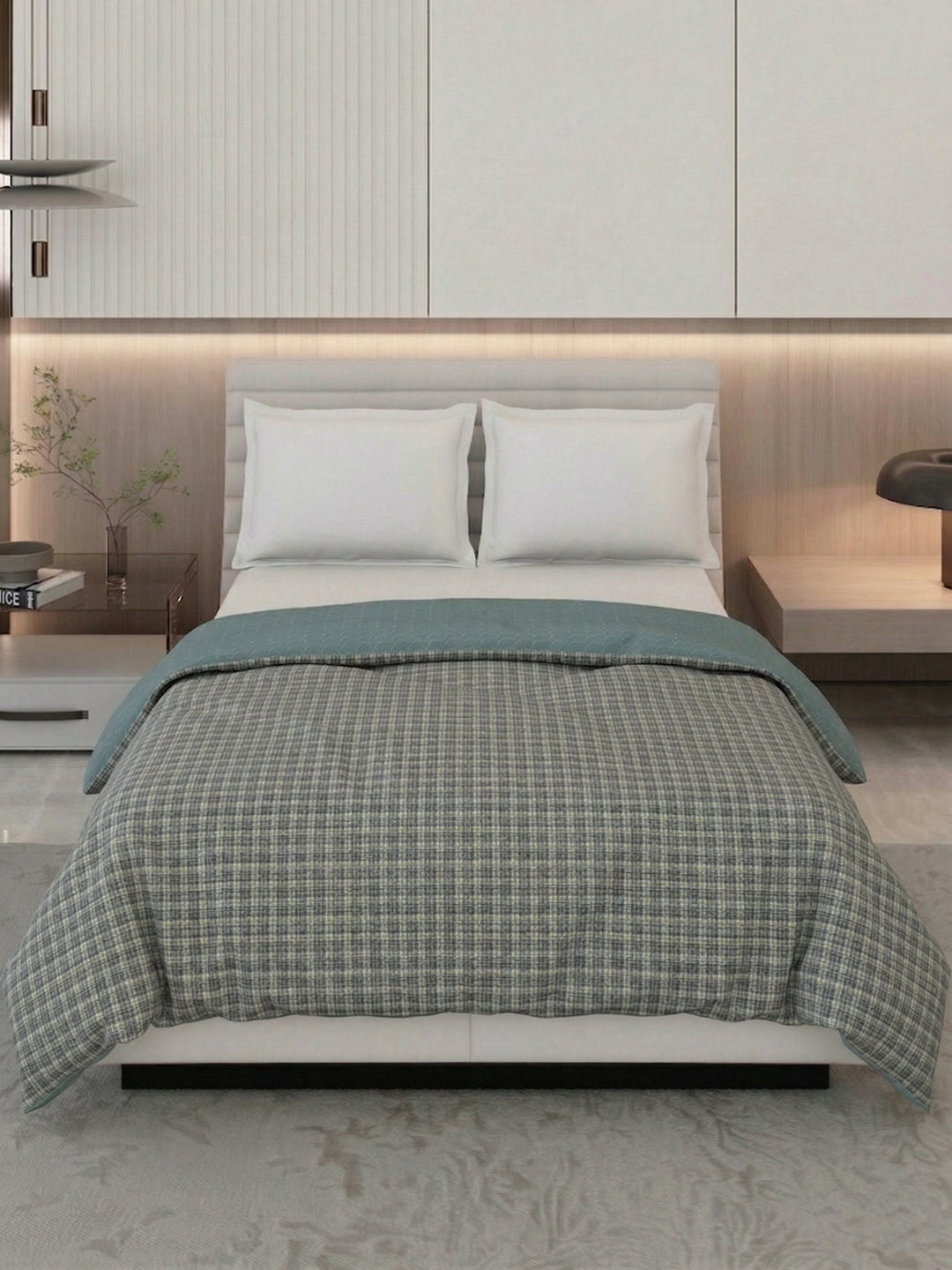 Premium Self Design Double Bed 3 Ply 200 GSM Comforter Cozy Flannel Collection Weight 2.8 kg