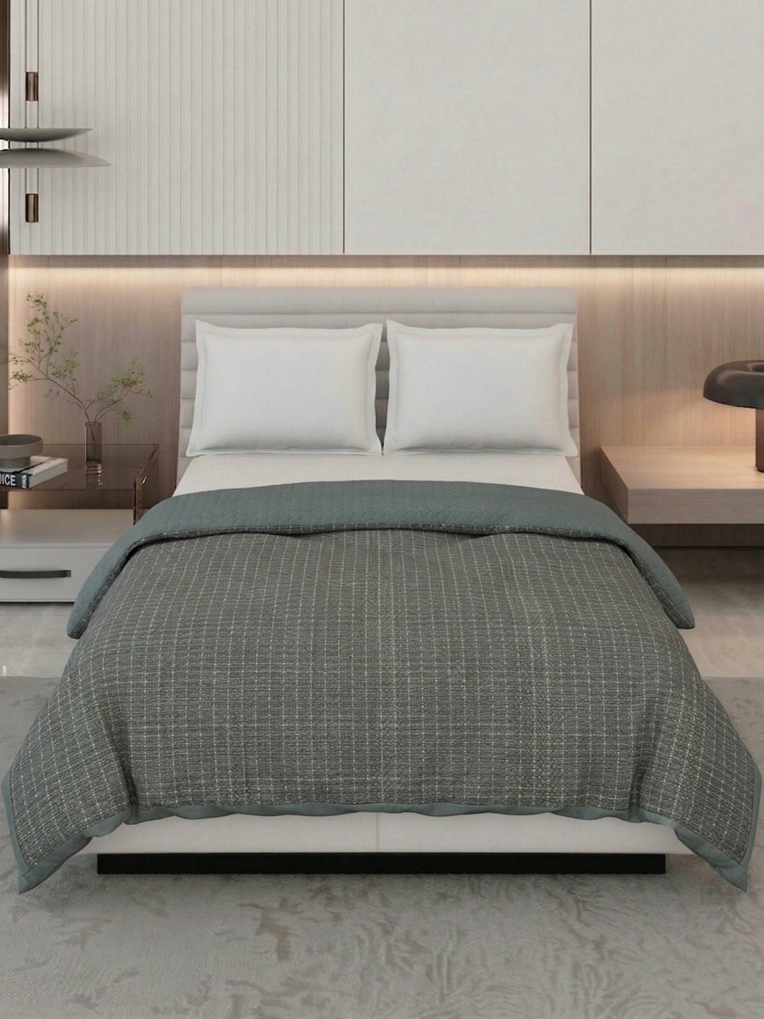 Premium Self Design Double Bed 3 Ply 200 GSM Comforter Cozy Flannel Collection Weight 2.8 kg