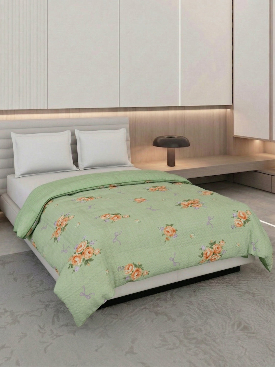 Premium Leaf Print Double Bed 3 Ply 200 GSM Comforter Cozy Flannel Collection Weight 2.8 kg