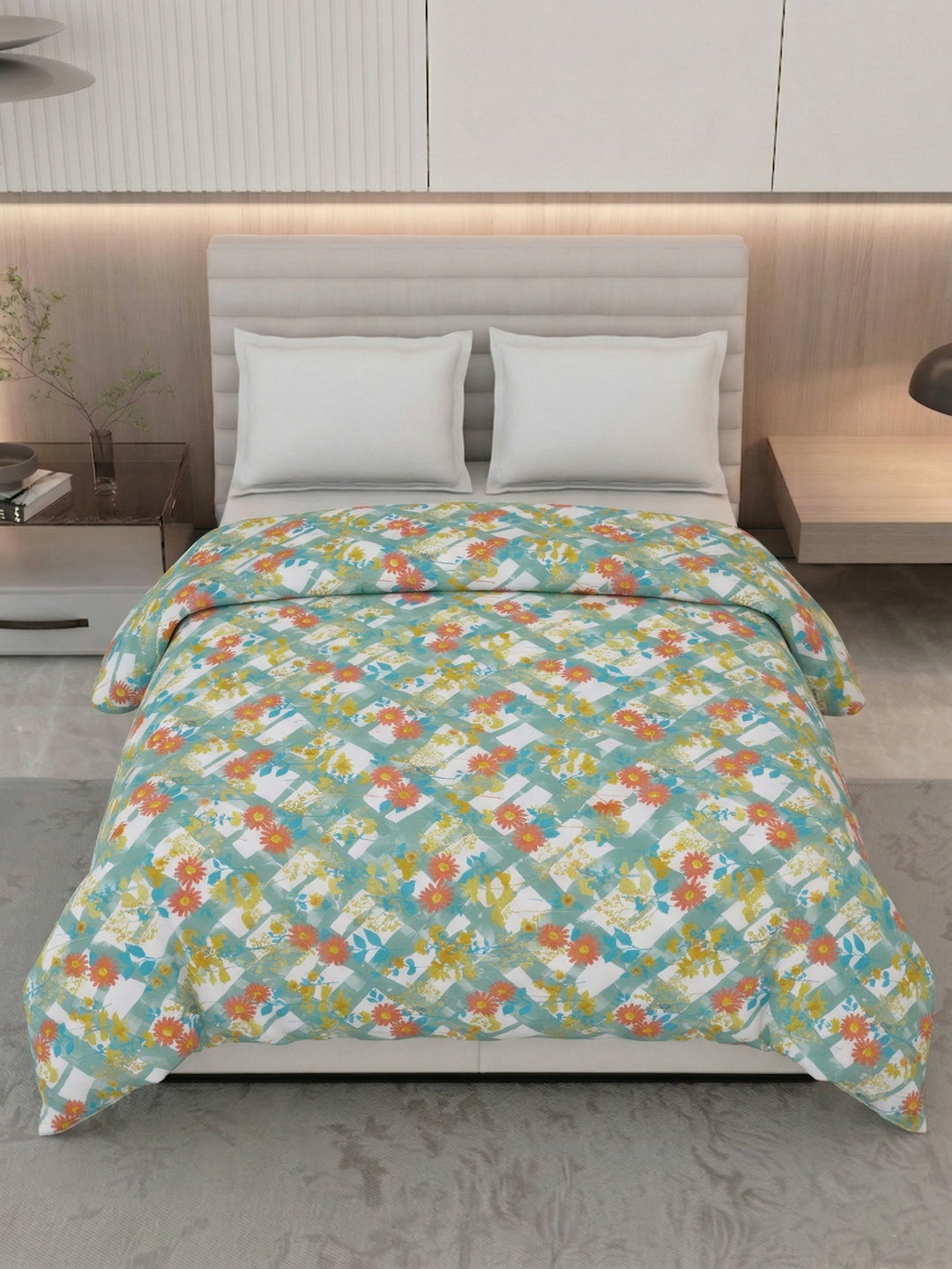 Vertical Floral Print King Size 3 Ply 150 GSM Comforter Prestige Collection Weight 2.5 kg