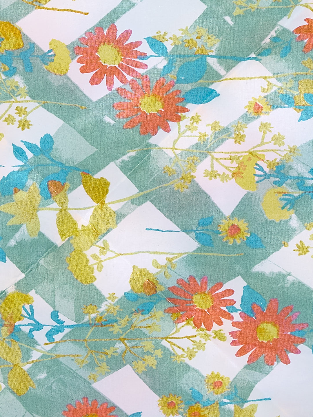 Vertical Floral Print King Size 3 Ply 150 GSM Comforter Prestige Collection Weight 2.5 kg