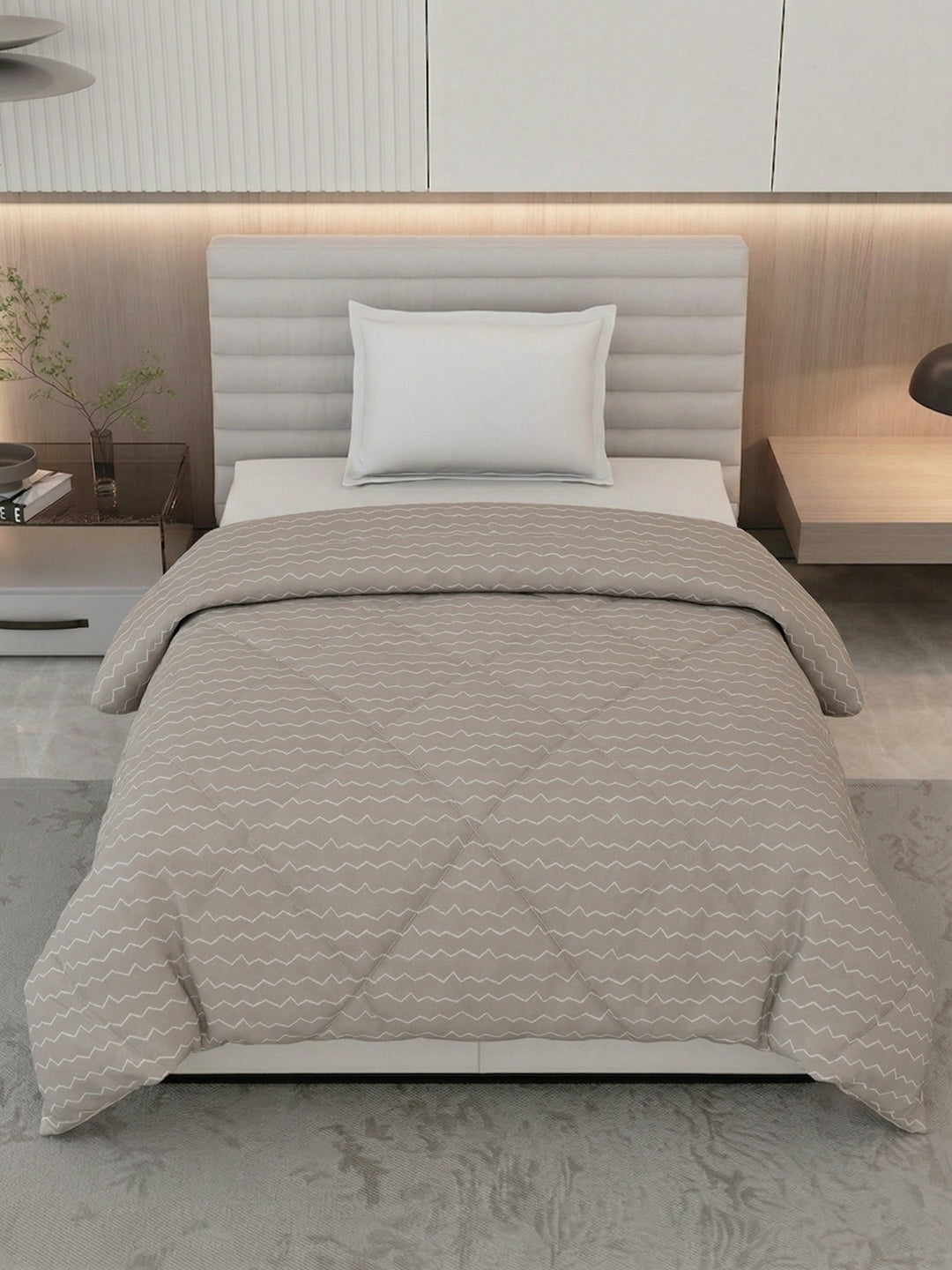 Floral Print Single Bed 3 Ply 105 GSM Comforter Timeless Collection Weight 950 g