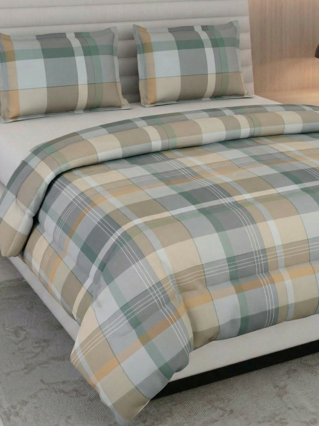 Premium Checked Double Bed 3 Ply 100 GSM Comforter Classique Warm Hug Collection Weight 2.5 kg