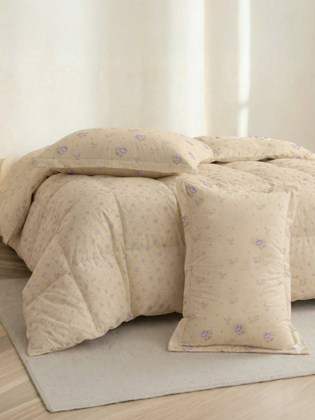 Premium Floral Print Double Bed 3 Ply 100 GSM Comforter Classique Warm Hug Collection Weight 2.5 kg
