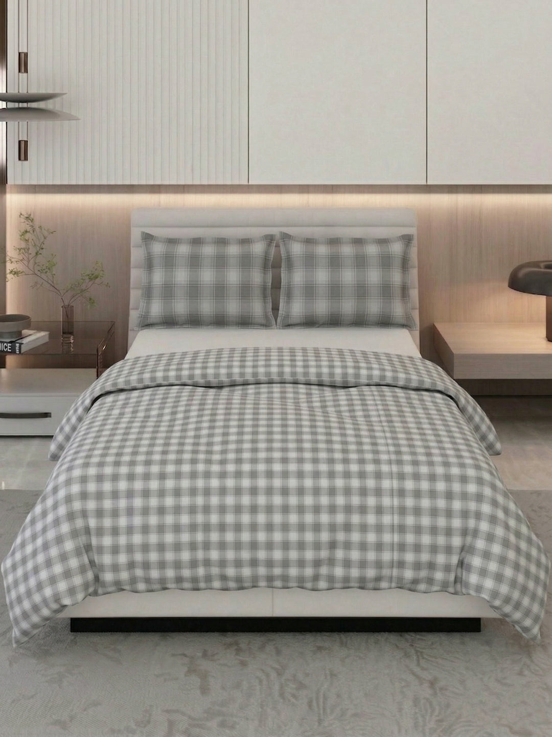 Premium Checked Double Bed 3 Ply 100 GSM Comforter Classique Warm Hug Collection Weight 2.5 kg