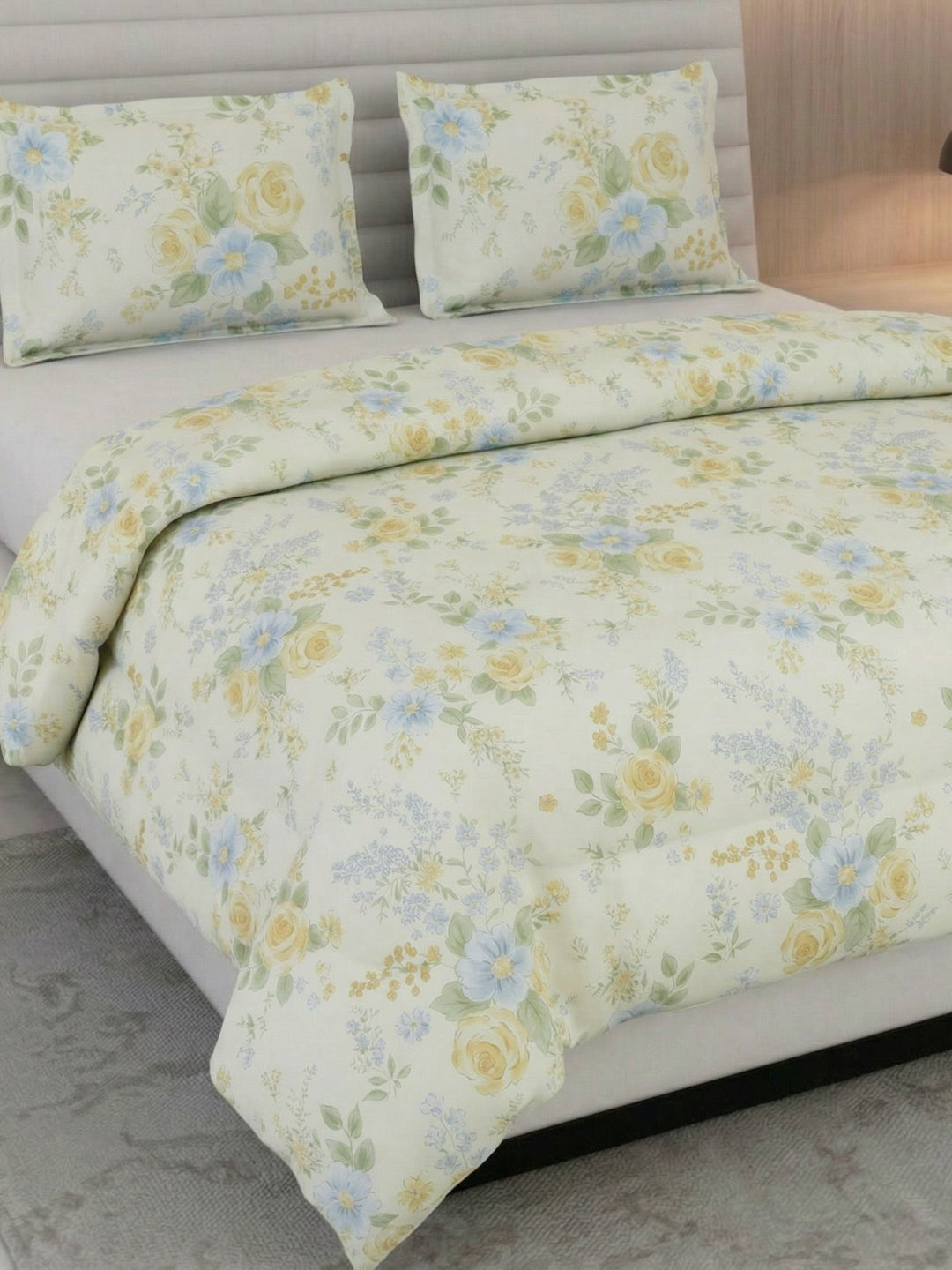Premium Floral Print Double Bed 3 Ply 100 GSM Comforter Classique Warm Hug Collection Weight 2.5 kg