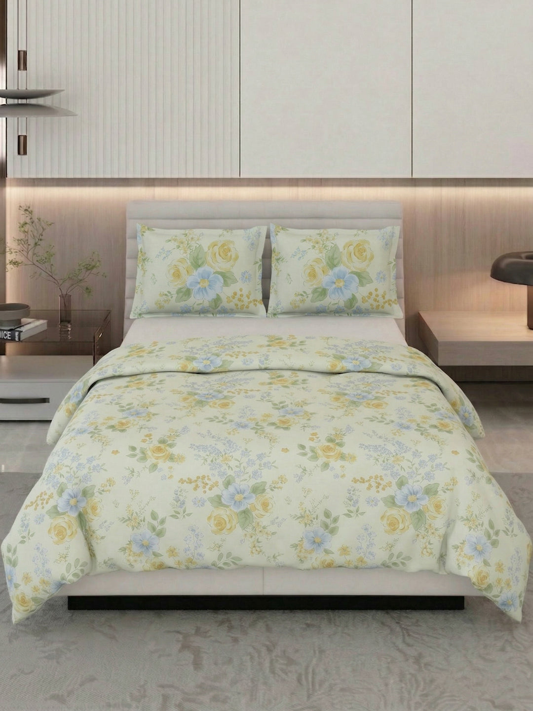 Premium Floral Print Double Bed 3 Ply 100 GSM Comforter Classique Warm Hug Collection Weight 2.5 kg