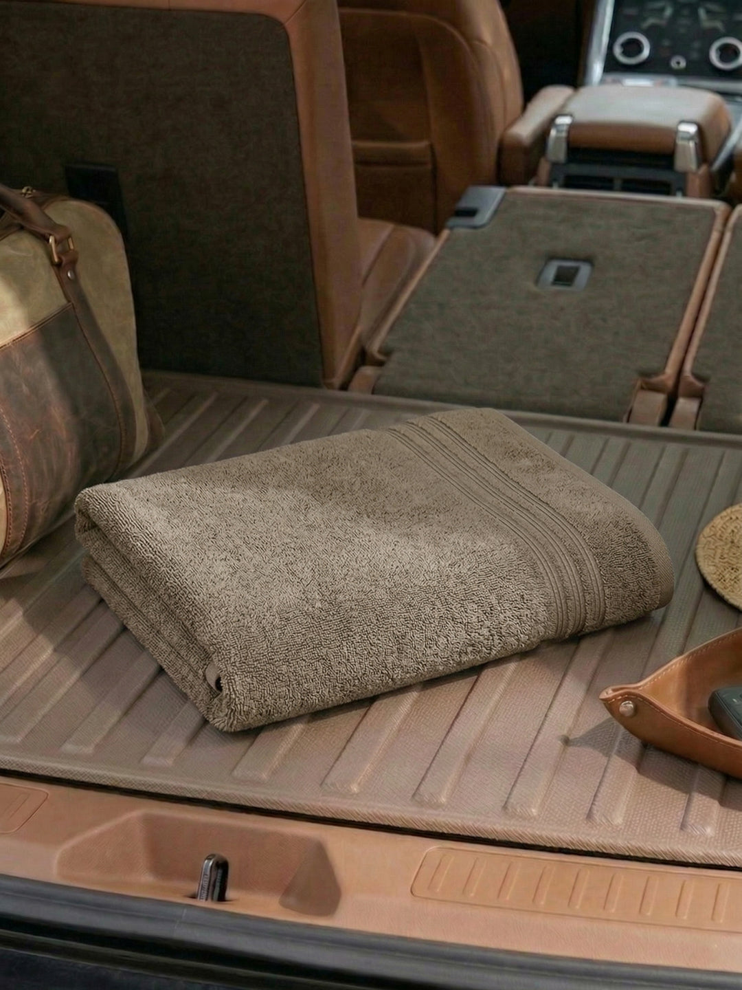 Beige Pure Cotton Solid 340 GSM Car Towel 1 Piece (Soho Collection)