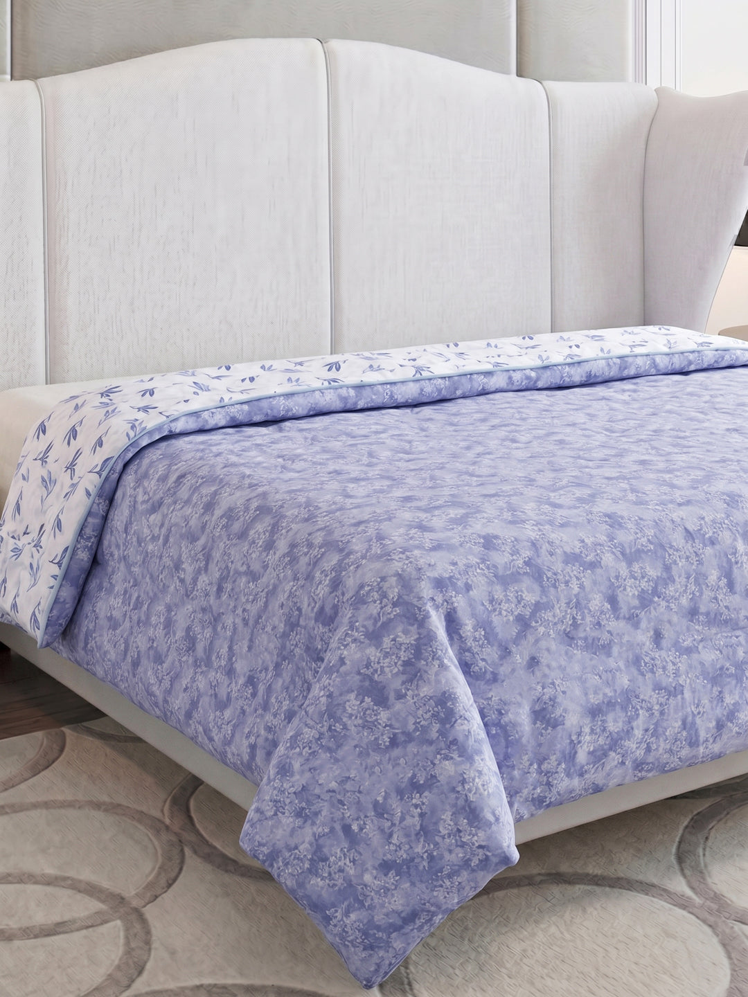 Prestige Collection Premium Leaf Print 3 Ply 136 TC Double Bed Dohar