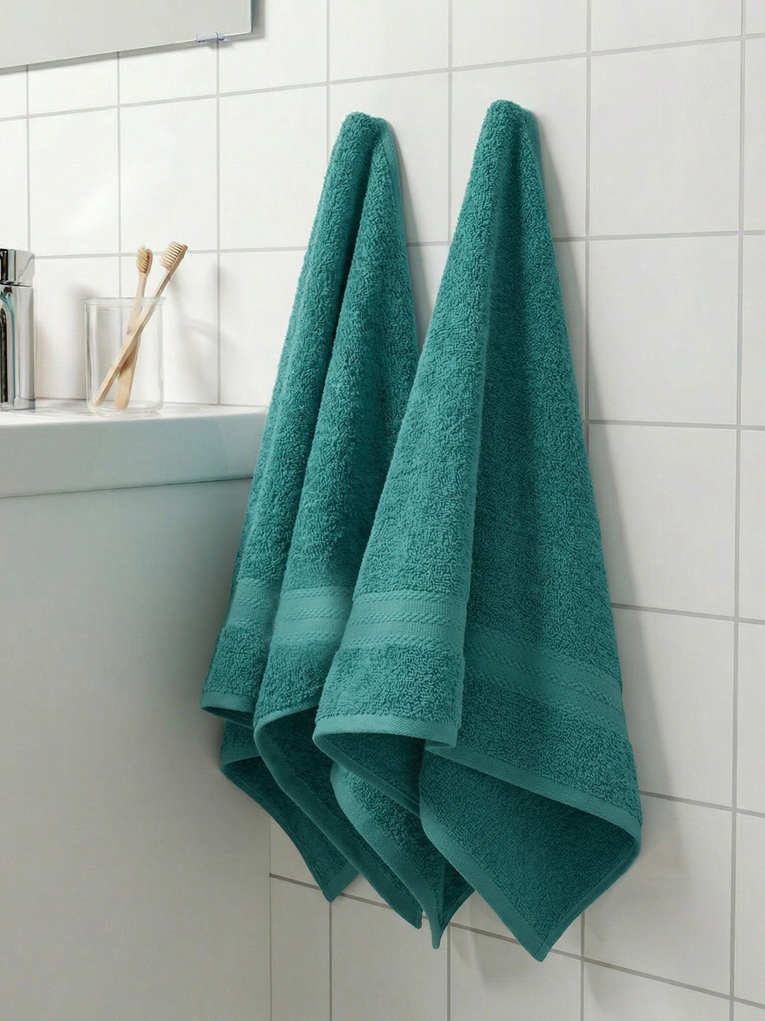 Sea Green Pure Cotton Solid 380 GSM Hand Towel 2 Pc Set (Jazz Collection)