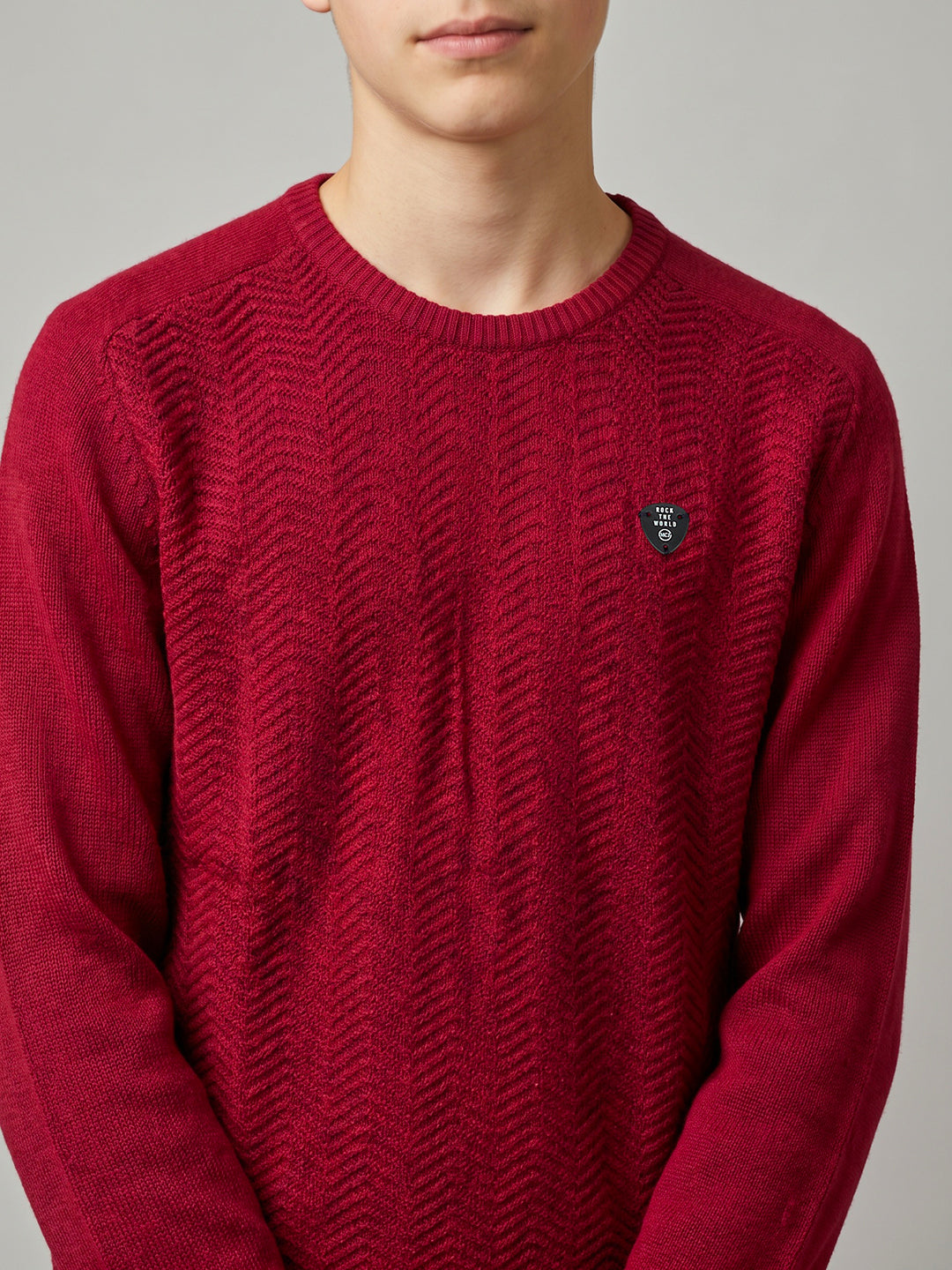Boys Maroon Zig-Zag Round Neck Full Sleeve Pullover