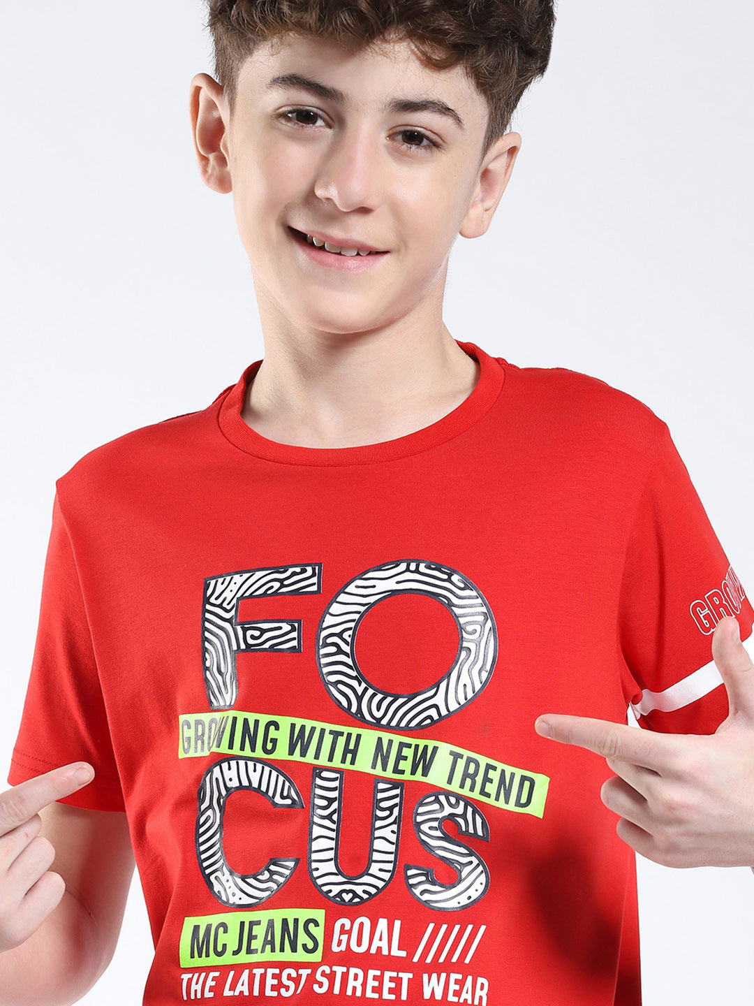 Boys Red Printed Round Neck Half Sleeve T-Shirt