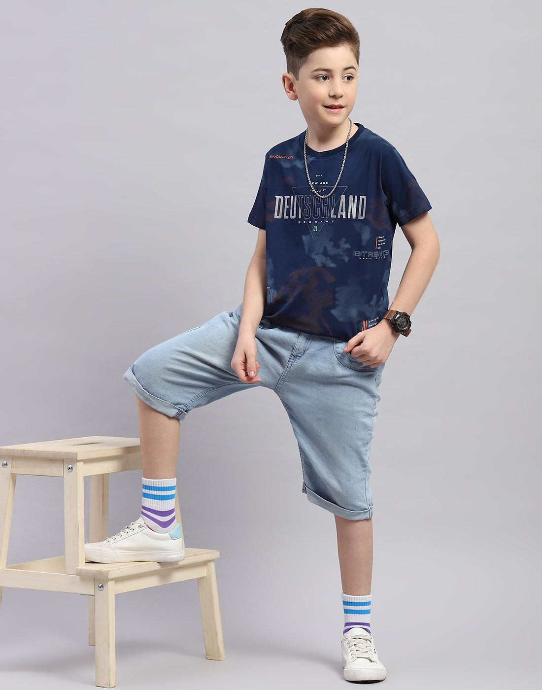 Boys Navy Blue Printed Round Neck Half Sleeve T-Shirt